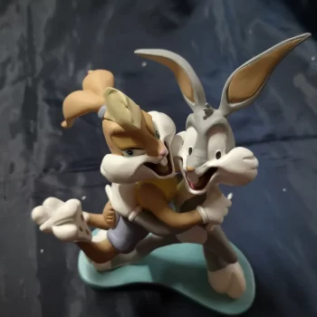 Looney Tunes Statuetta Da Collezione Bugs E Lola
